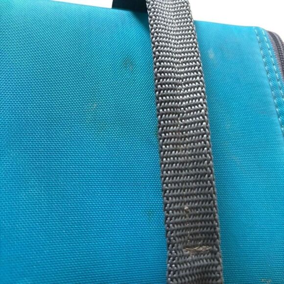 Case Logic Vintage CD Teal & Gray Zipper Travel Case - Picture 9 of 9